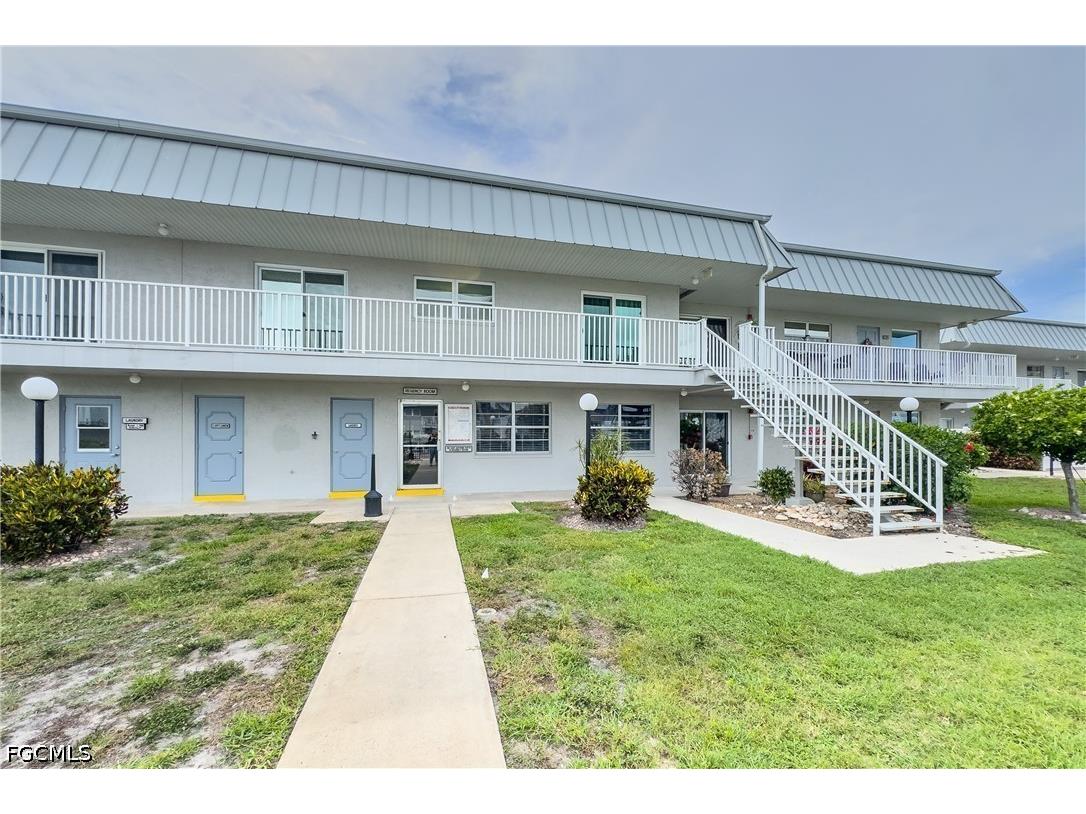 6777 Winkler Road #236 Fort Myers FL 33919 2026005557 image18