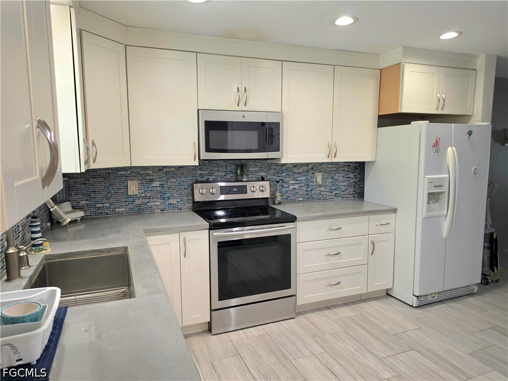 6777 Winkler Road #236 Fort Myers FL 33919 2026005557 image2