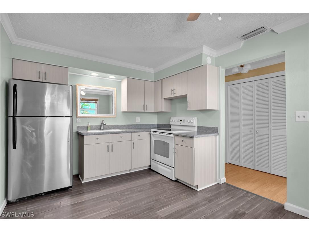 6777 Winkler Road #268 Fort Myers FL 33919 226008791 image9