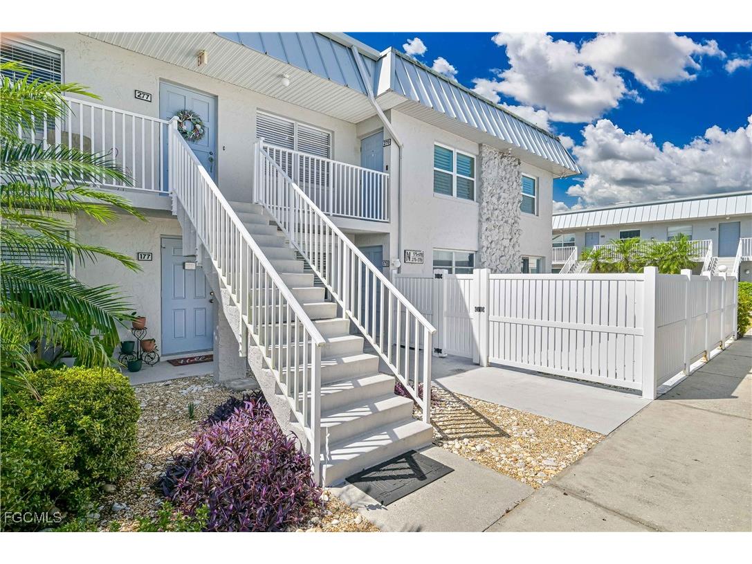 6777 Winkler Road #278 Fort Myers FL 33919 2025013022 image2