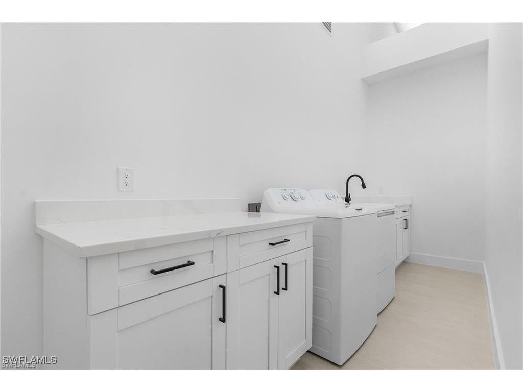 678 95th Avenue N Naples FL 34108 225058680 image14