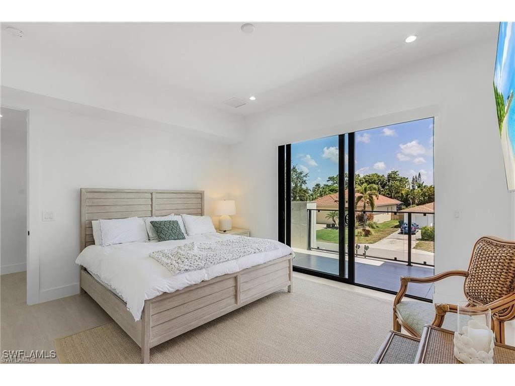 678 95th Avenue N Naples FL 34108 225058680 image27