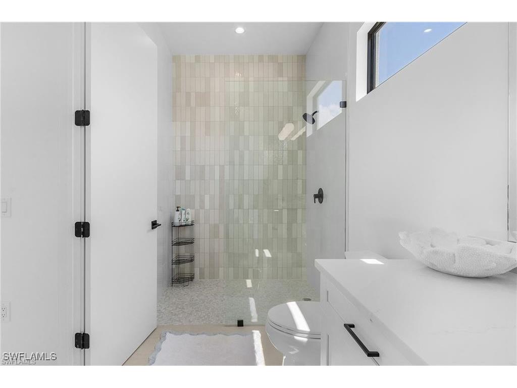 678 95th Avenue N Naples FL 34108 225058680 image28