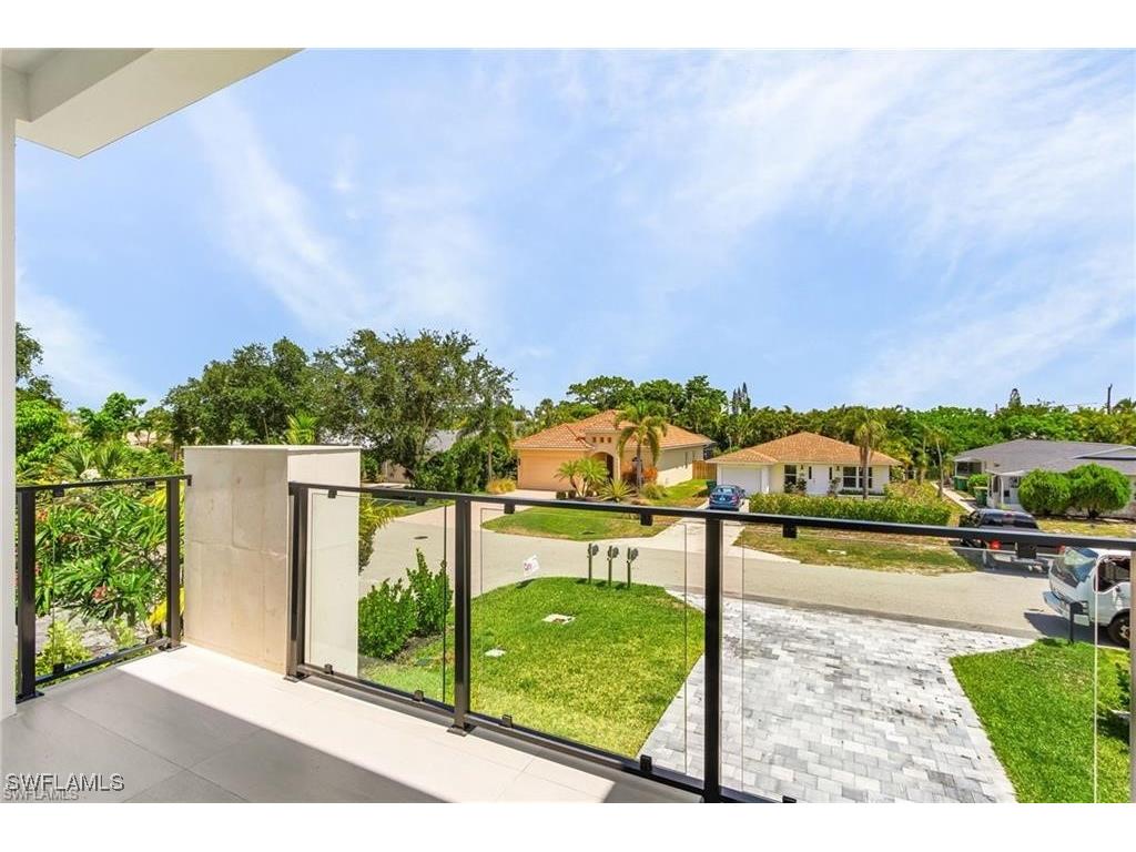 678 95th Avenue N Naples FL 34108 225058680 image29