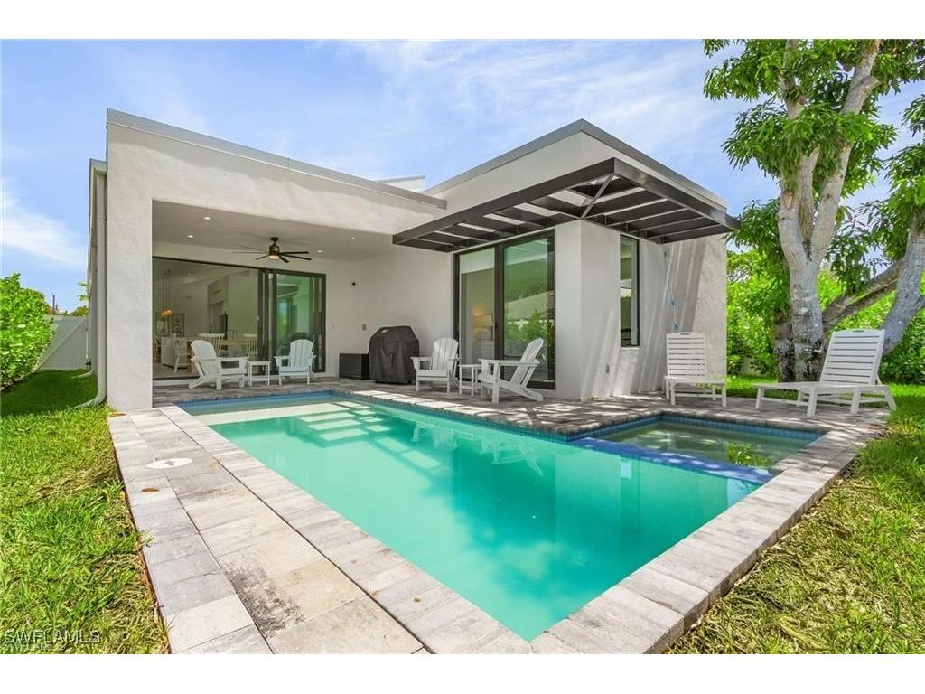 678 95th Avenue N Naples FL 34108 225058680 image3