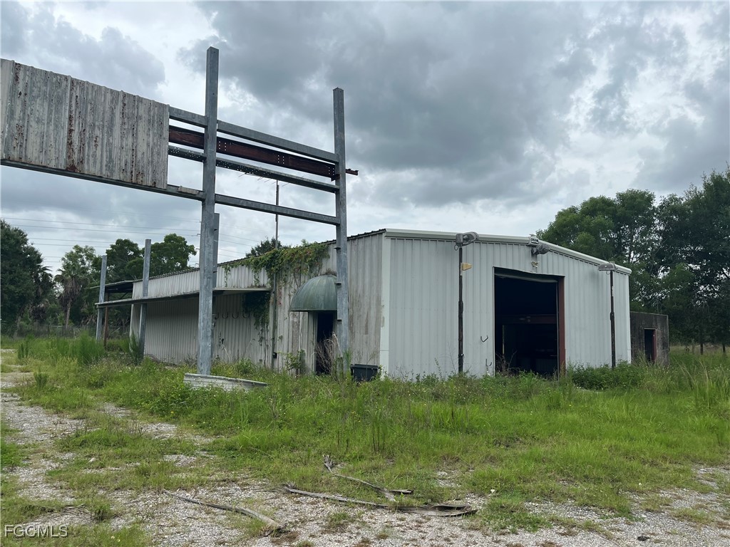 6781 Carmelita Drive Fort Myers FL 33905 2025012472 image13