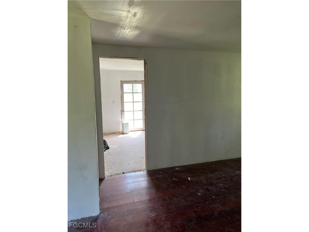 6781 Carmelita Drive Fort Myers FL 33905 2025012472 image15