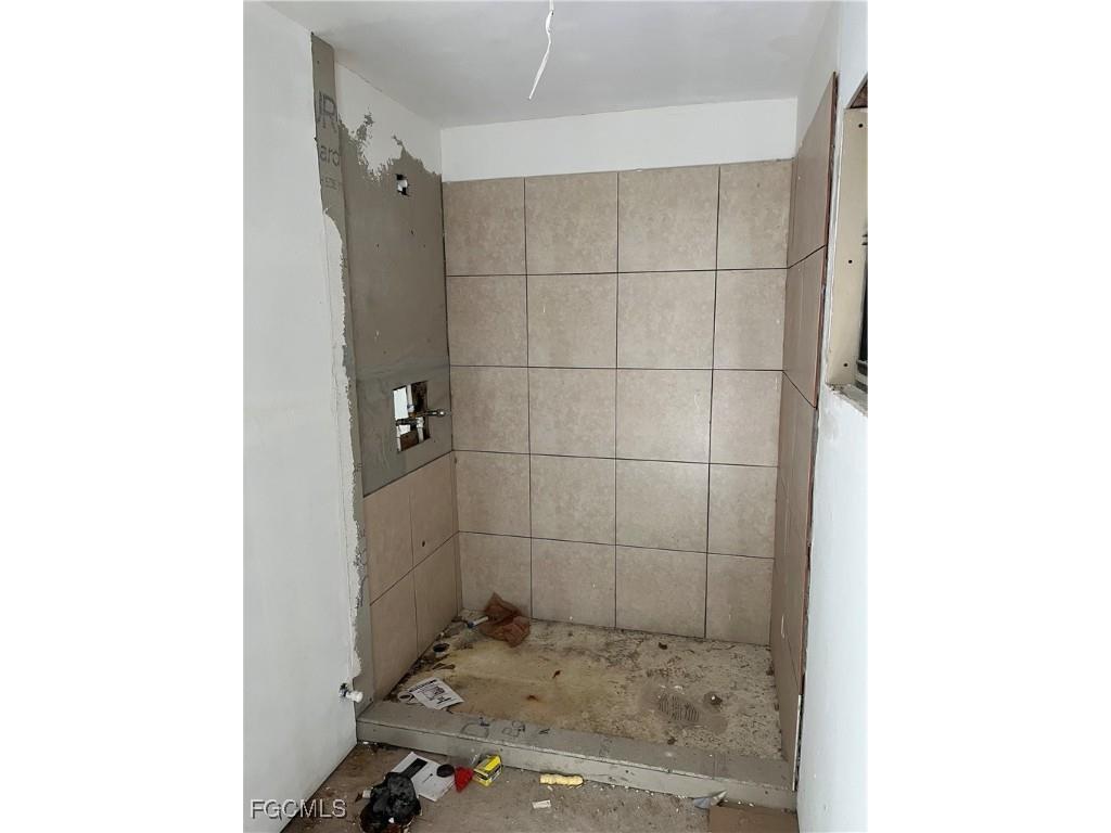 6781 Carmelita Drive Fort Myers FL 33905 2025012472 image16