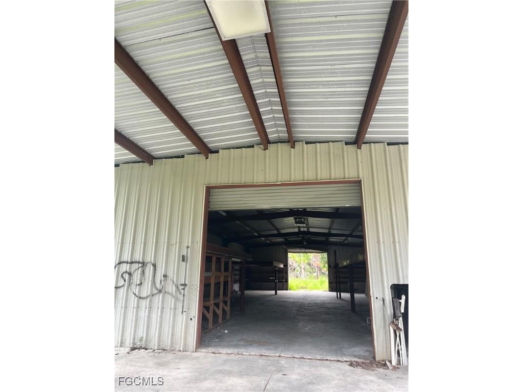 6781 Carmelita Drive Fort Myers FL 33905 2025012472 image5