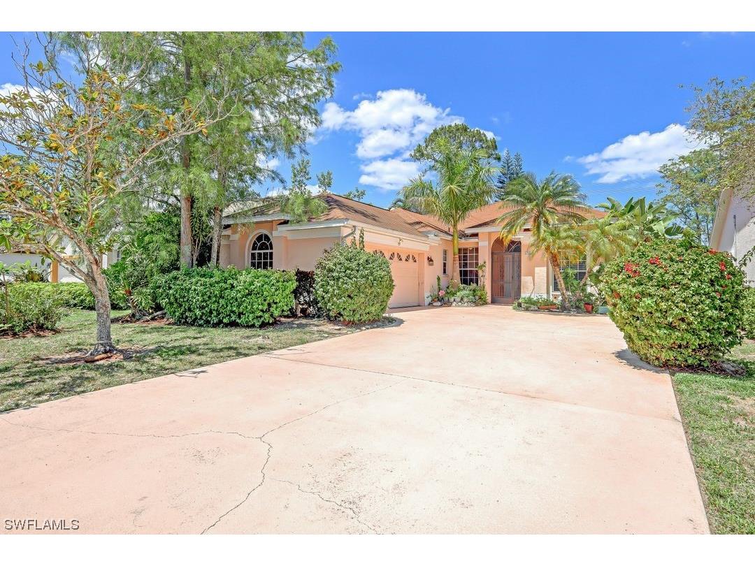 6785 Berwick Place Naples FL 34104 223034069 image1