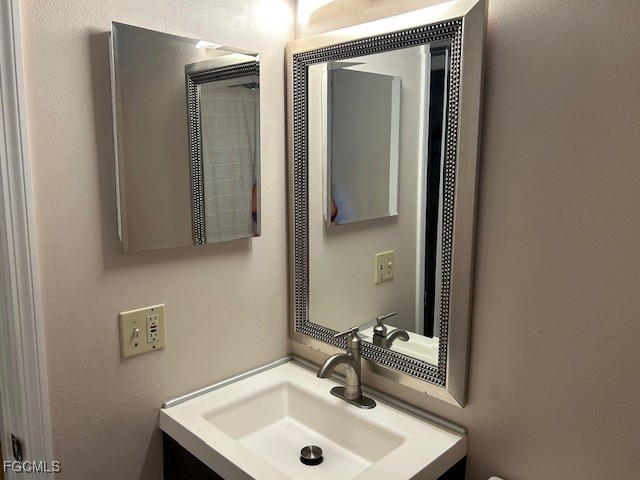 6786 Autumn Court North Fort Myers FL 33903 2025010672 image15