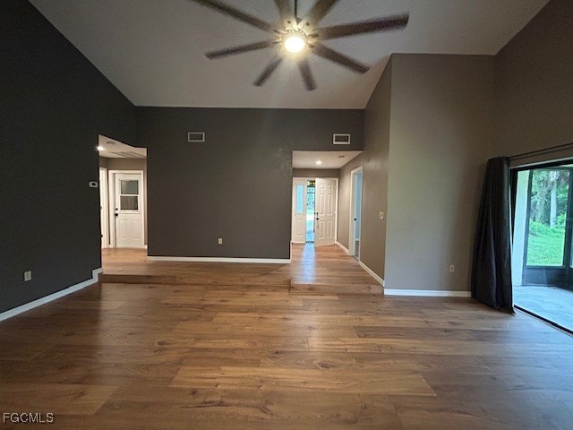 6786 Autumn Court North Fort Myers FL 33903 2025010672 image8