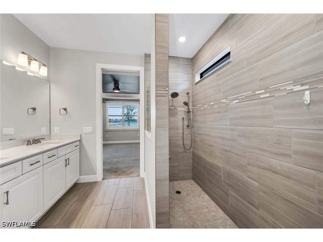 6787 Pennyroyal Drive Naples FL 34114 226017662 image17