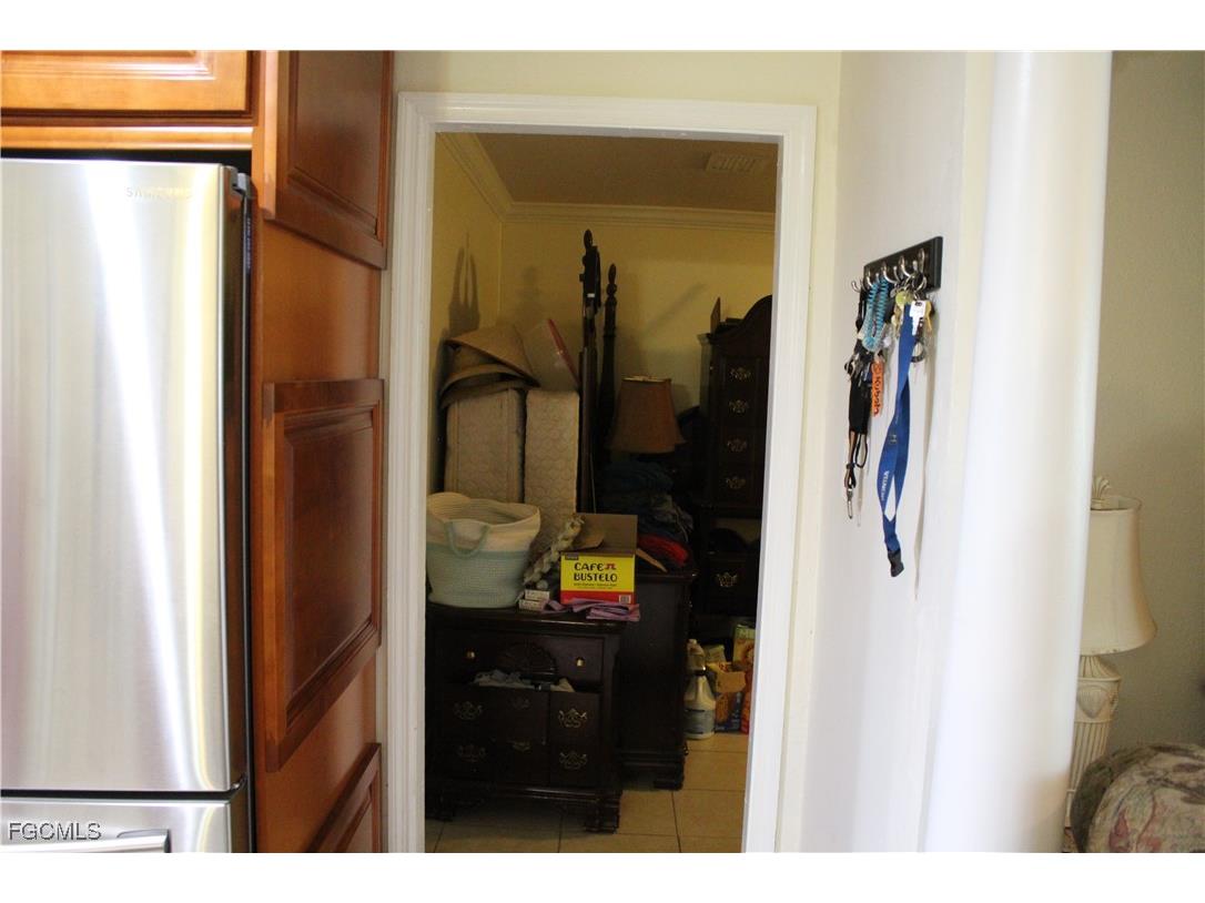 679 Canal Drive North Fort Myers FL 33903 2026004101 image18