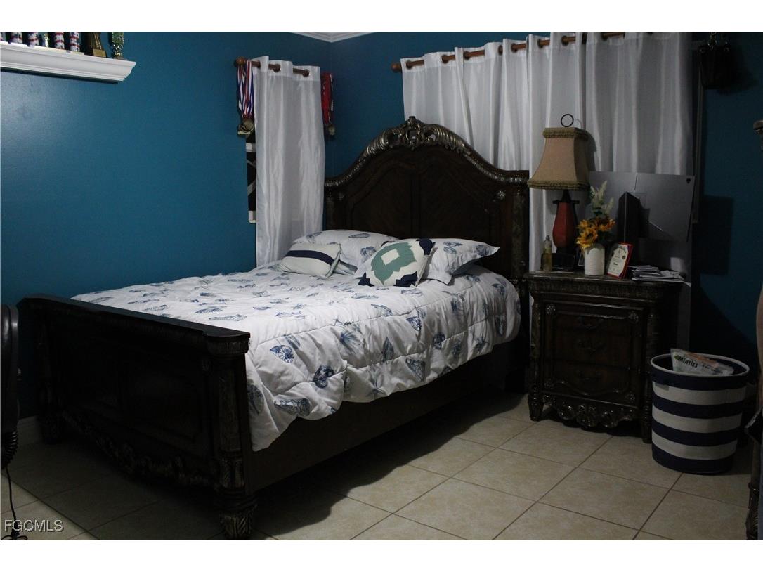 679 Canal Drive North Fort Myers FL 33903 2026004101 image26