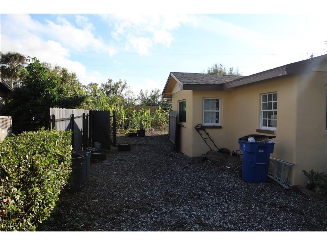 679 Canal Drive North Fort Myers FL 33903 2026004101 image6