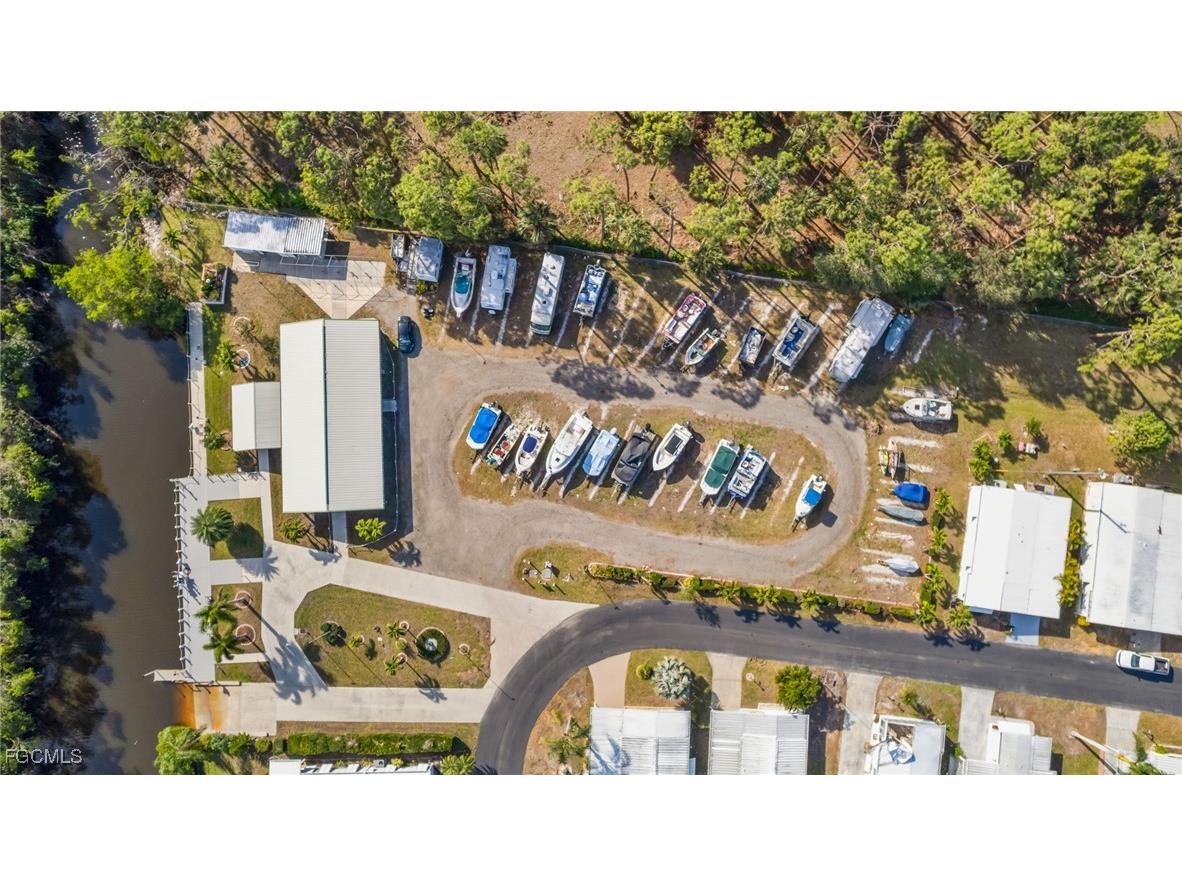 68 Sturbridge Lane Fort Myers FL 33908 2025004458 image16