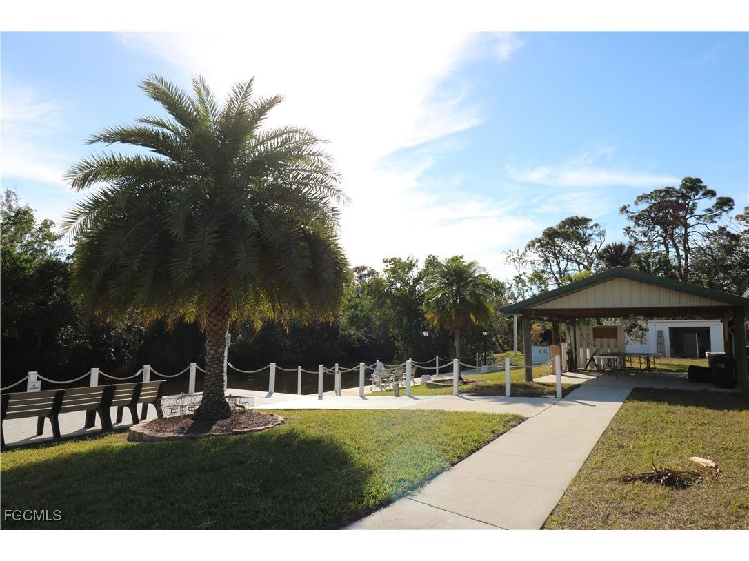 68 Sturbridge Lane Fort Myers FL 33908 2025004458 image19