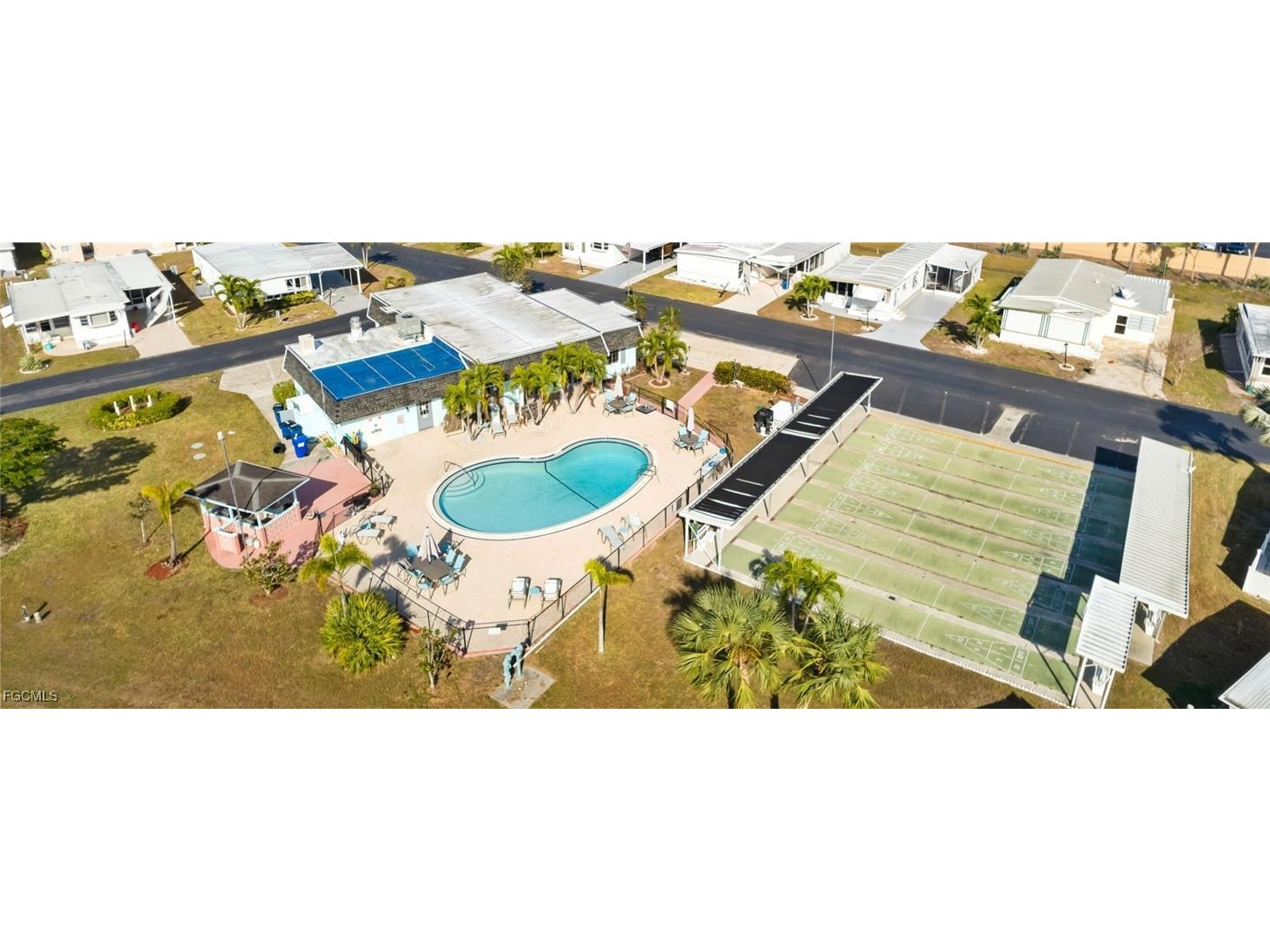 68 Sturbridge Lane Fort Myers FL 33908 2025004458 image8