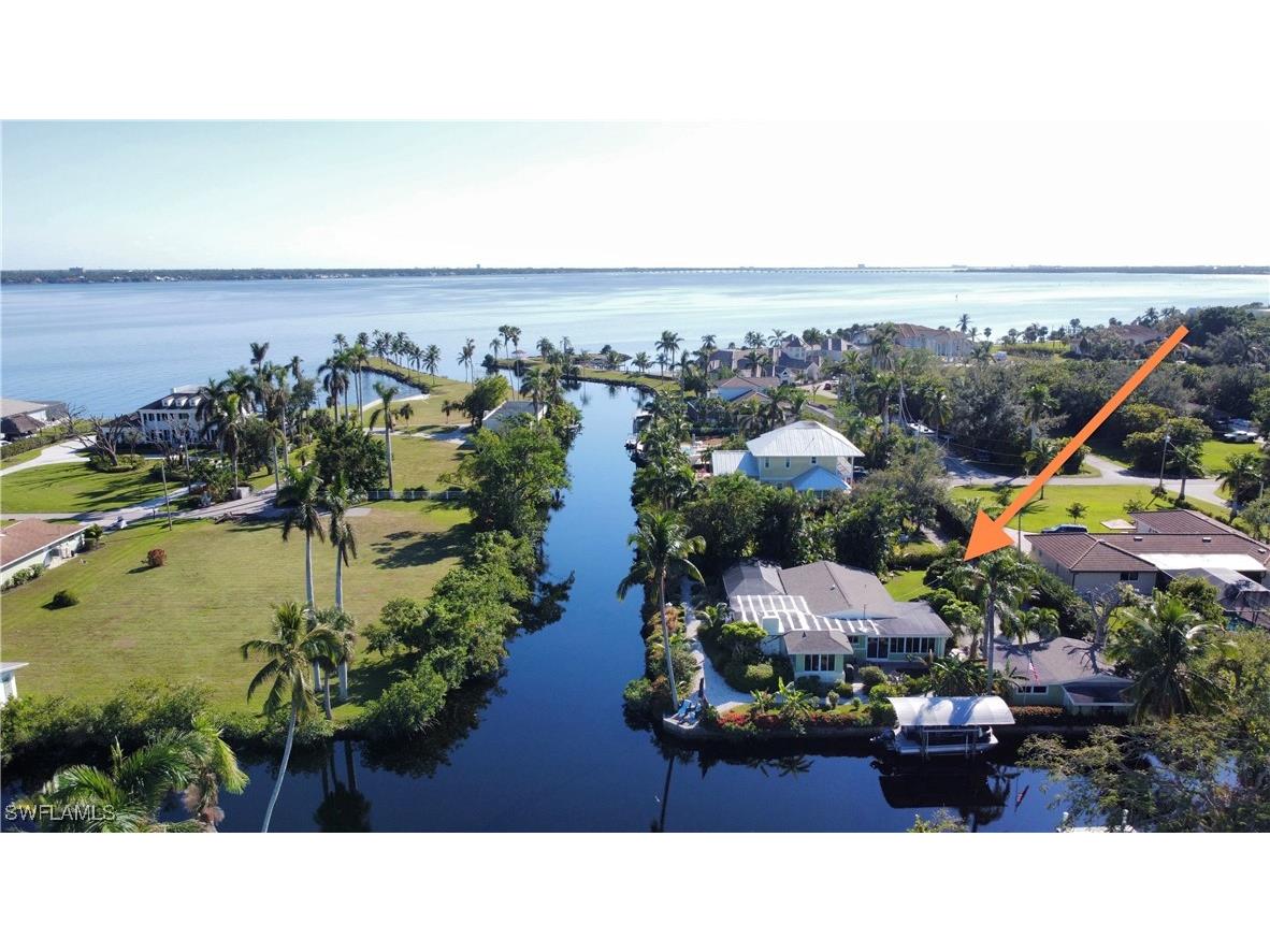 68 Wolcott Drive North Fort Myers FL 33903 224094995 image1