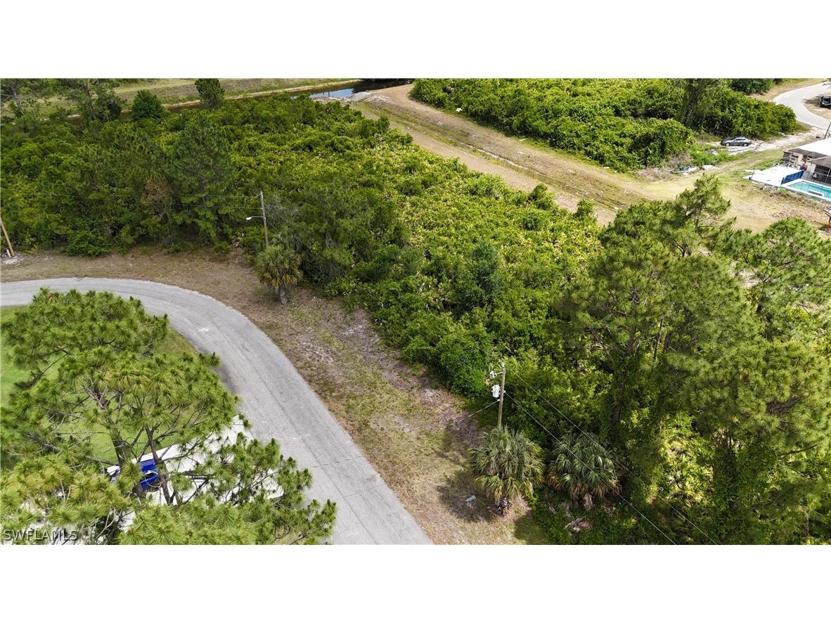 680-682 Chavers Street E Lehigh Acres FL 33974 224038850 image1