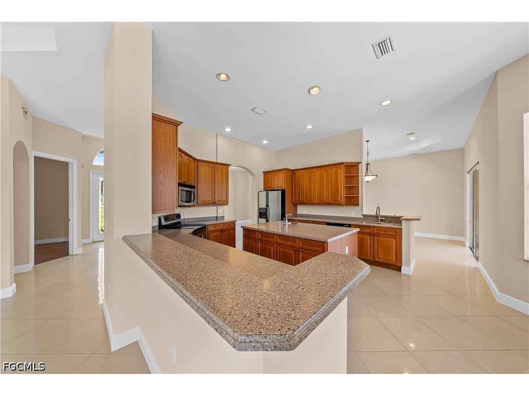680 Mirror Lakes Court Lehigh Acres FL 33974 2026023998 image10