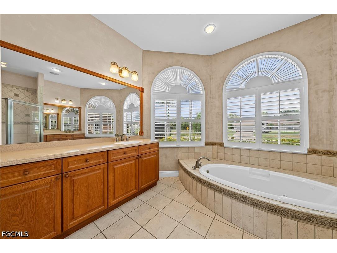 680 Mirror Lakes Court Lehigh Acres FL 33974 2026023998 image22