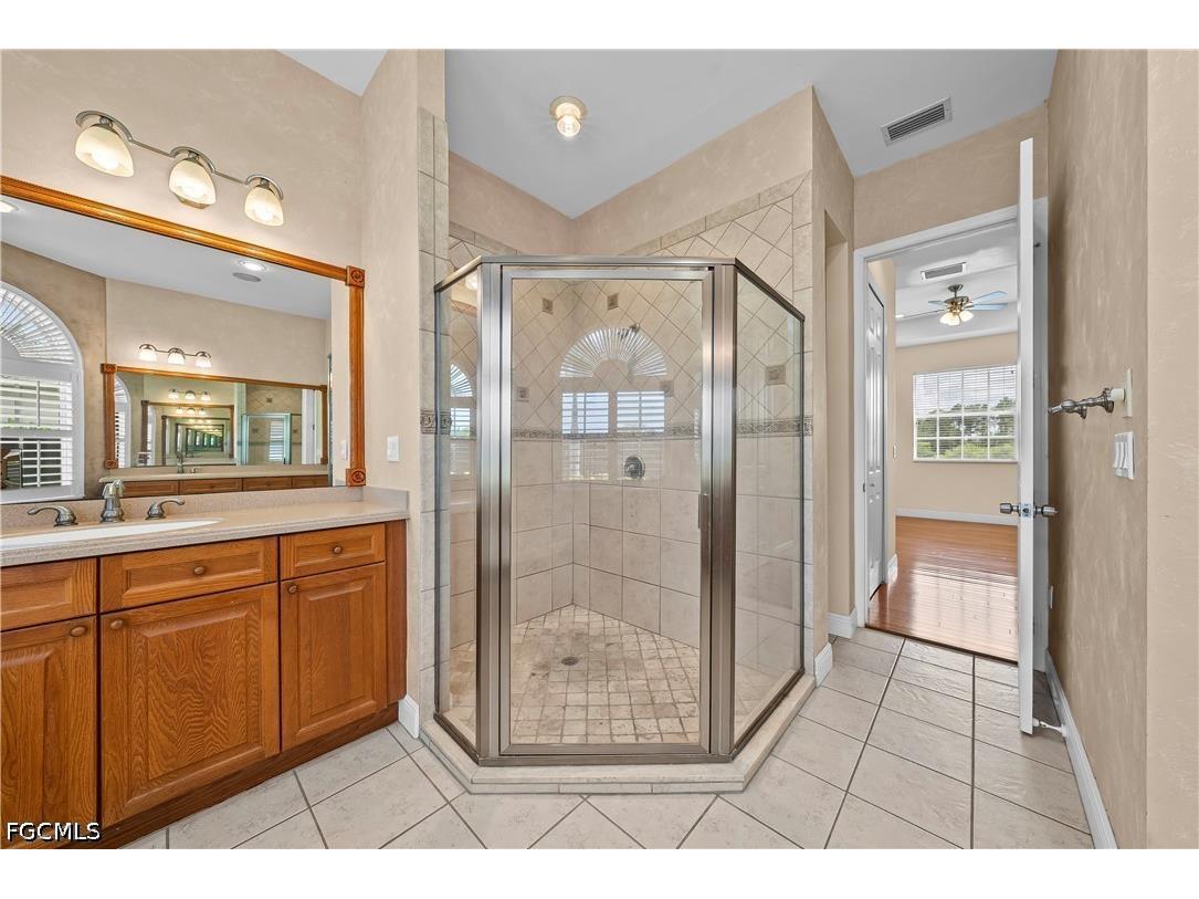 680 Mirror Lakes Court Lehigh Acres FL 33974 2026023998 image23