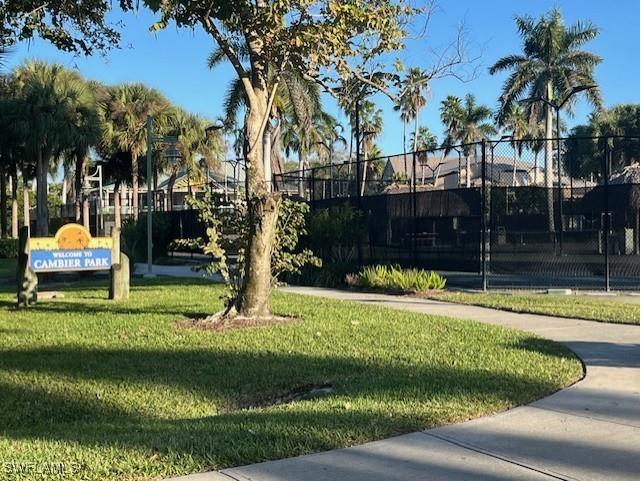 680 Park Street Naples FL 34102 226000909 image11