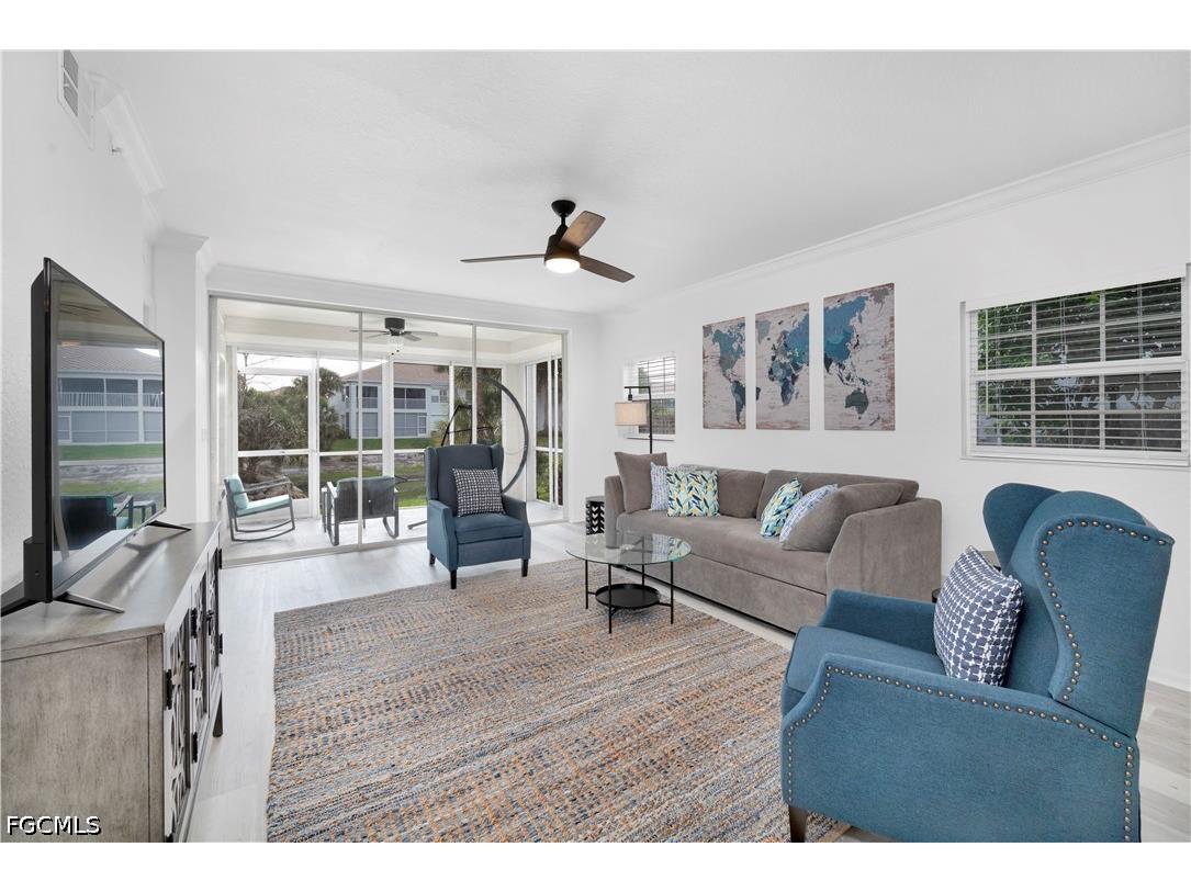6800 Satinleaf Road S #104 Naples FL 34109 2026014083 image1