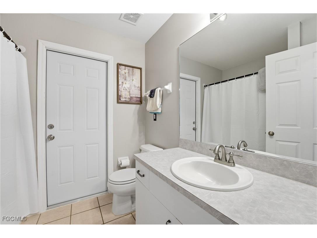 6801 Babcock Street Fort Myers FL 33966 2025024378 image18