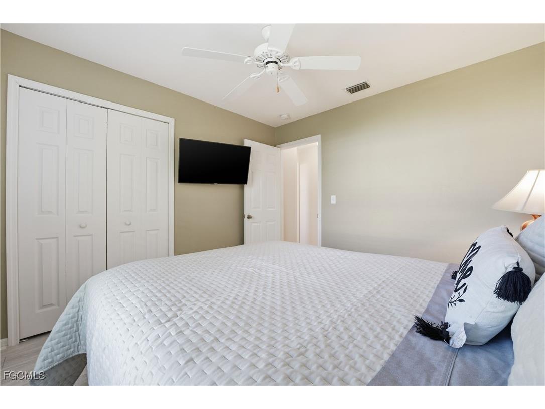 6801 Babcock Street Fort Myers FL 33966 2025024378 image20