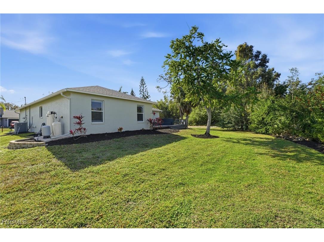 6801 Babcock Street Fort Myers FL 33966 2025024378 image34