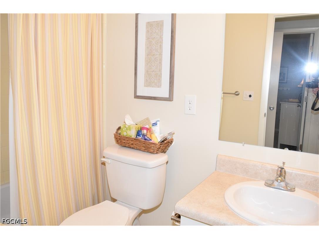 6801 Lake Mcgregor Circle Fort Myers FL 33919 2026025067 image17