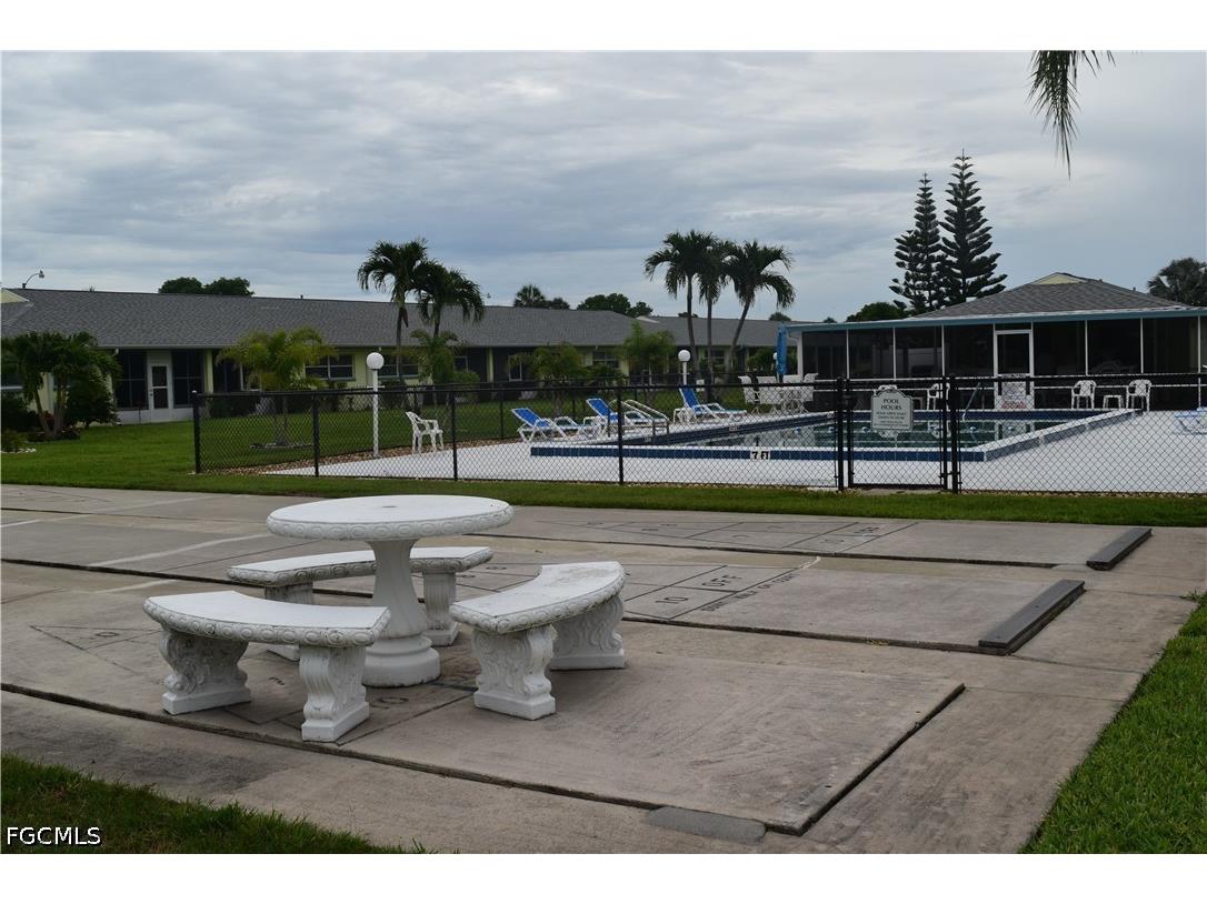 6801 Lake Mcgregor Circle Fort Myers FL 33919 2026025067 image26
