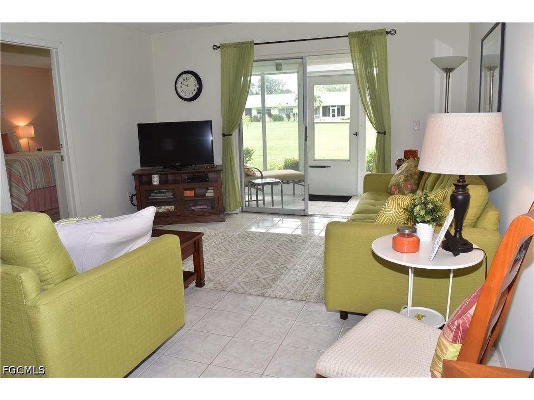 6801 Lake Mcgregor Circle Fort Myers FL 33919 2026025067 image4