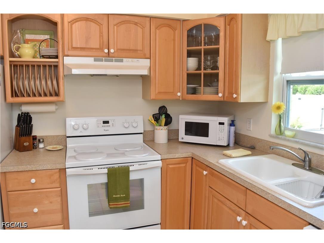6801 Lake Mcgregor Circle Fort Myers FL 33919 2026025067 image7