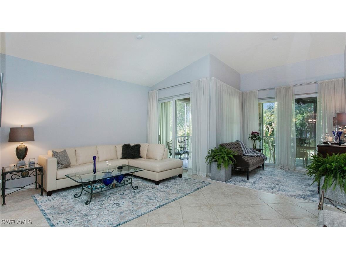 6805 Huntington Lakes Circle #201 Naples FL 34119 225050399 image1
