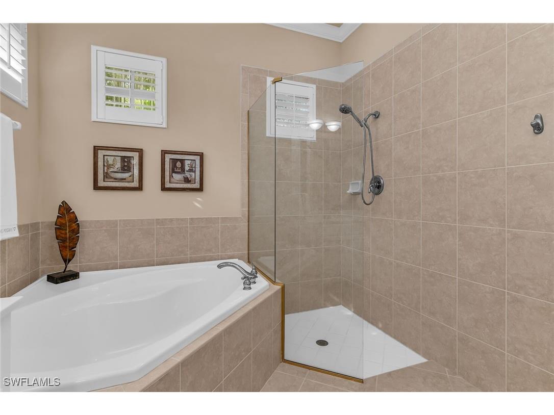 6806 Bent Grass Drive Naples FL 34113 225034359 image25