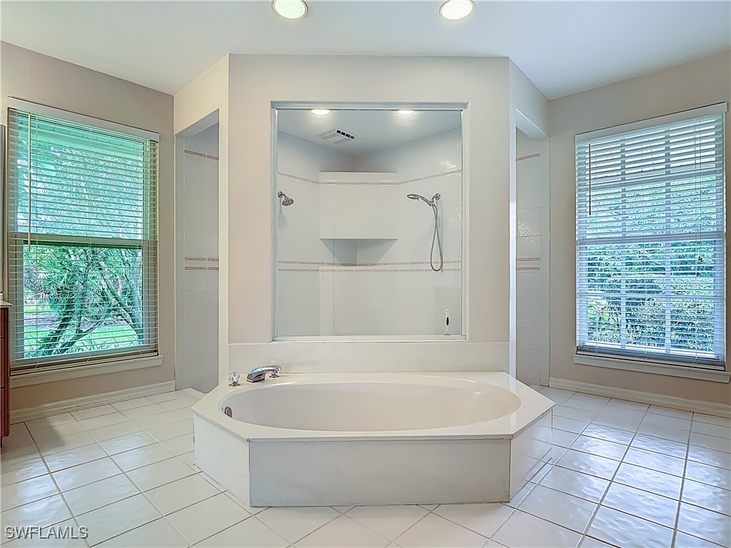 6806 Wellington Drive Naples FL 34109 225063225 image17