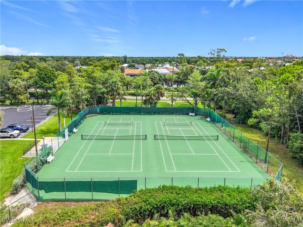 6806 Wellington Drive Naples FL 34109 225063225 image40