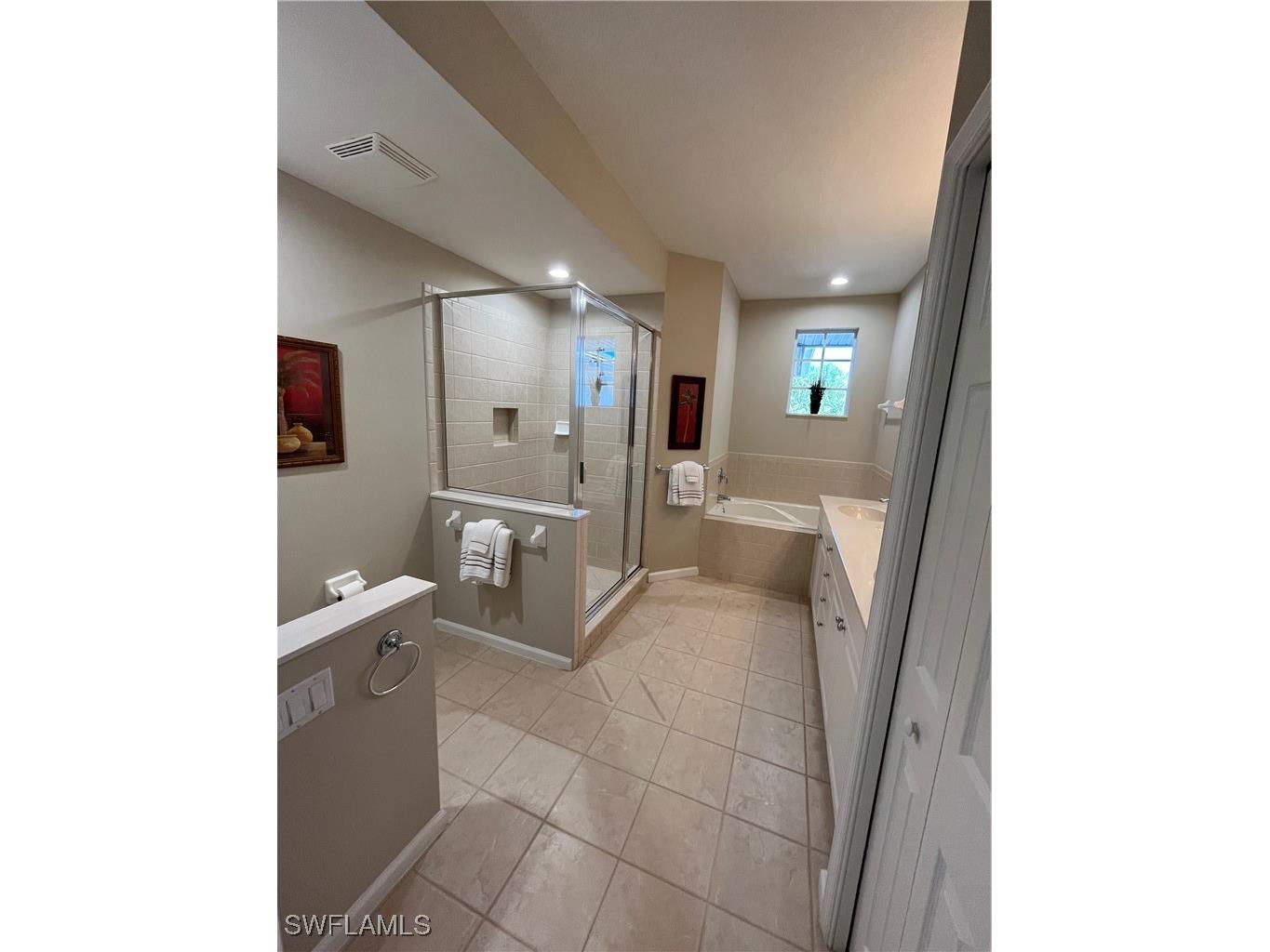 6809 Ascot Drive #202 Naples FL 34113 225042024 image12