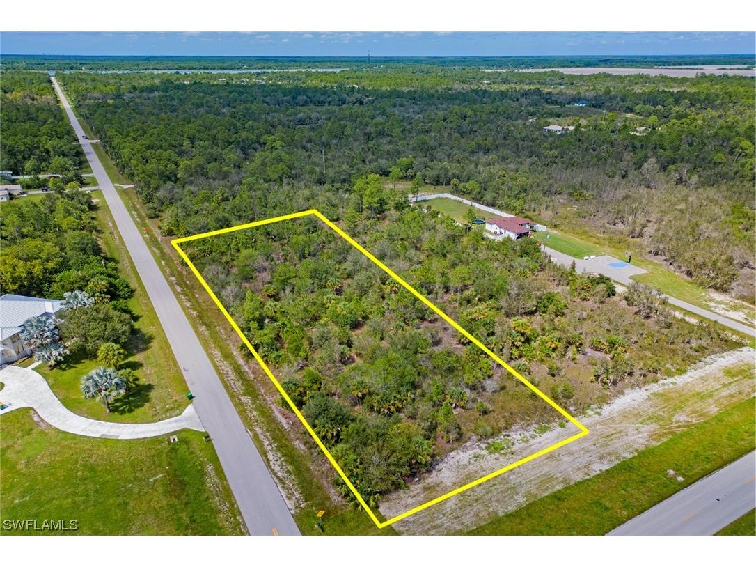 6809 Everglades Boulevard N Naples FL 34120 223068450 image1