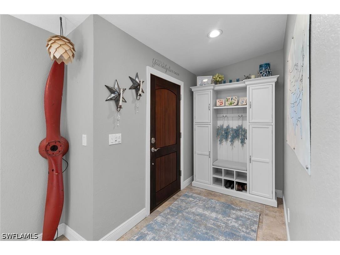 681 15th Street SW Naples FL 34117 226018323 image2