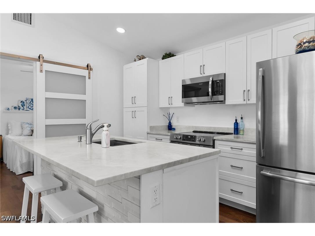 681 15th Street SW Naples FL 34117 226018323 image27