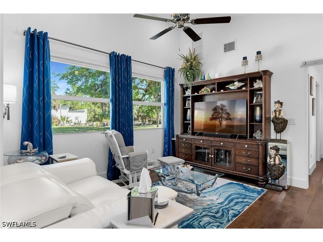 681 15th Street SW Naples FL 34117 226018323 image28
