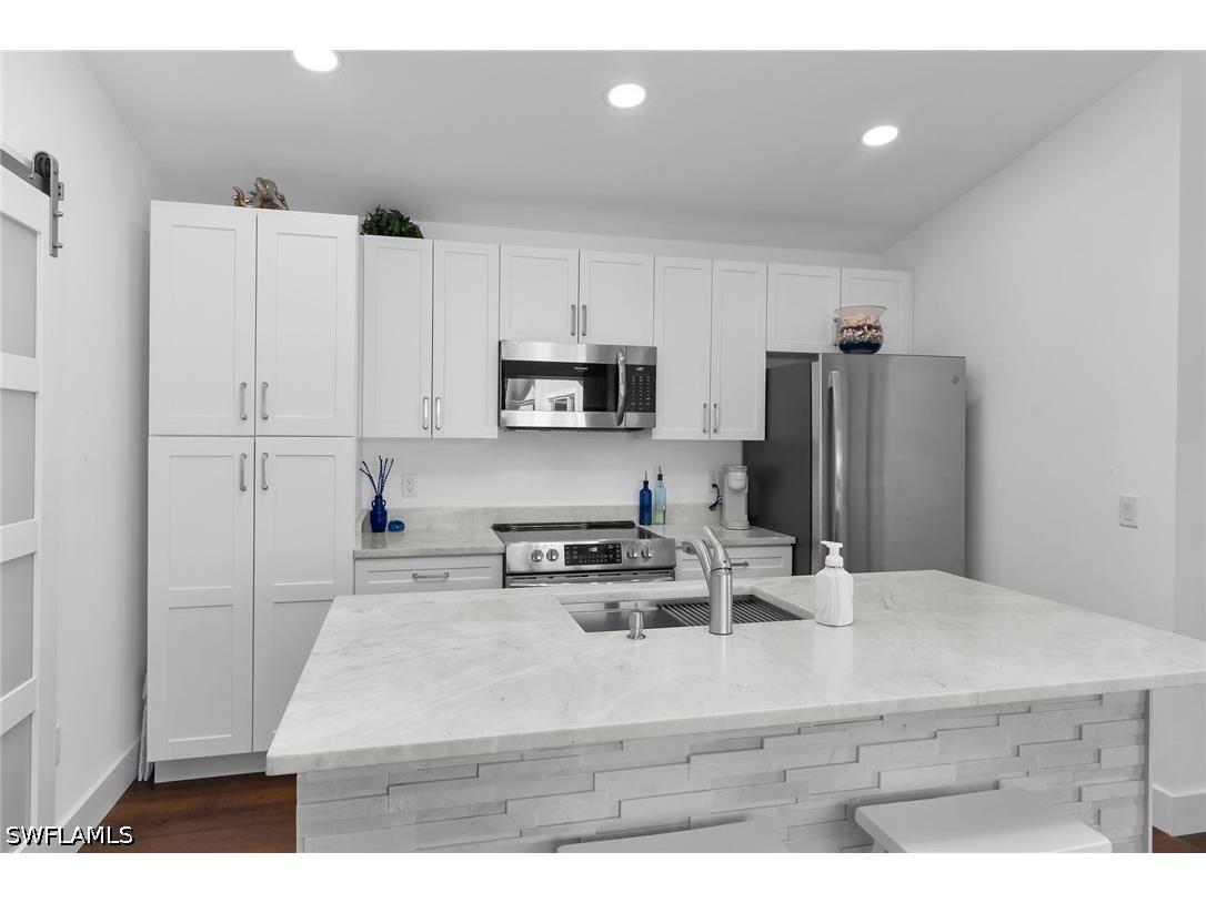 681 15th Street SW Naples FL 34117 226018323 image29