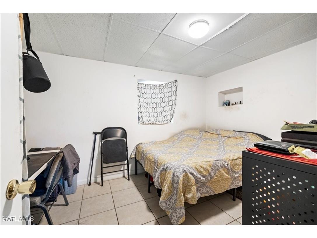 681/683 95th Avenue N Naples FL 34108 225075544 image21