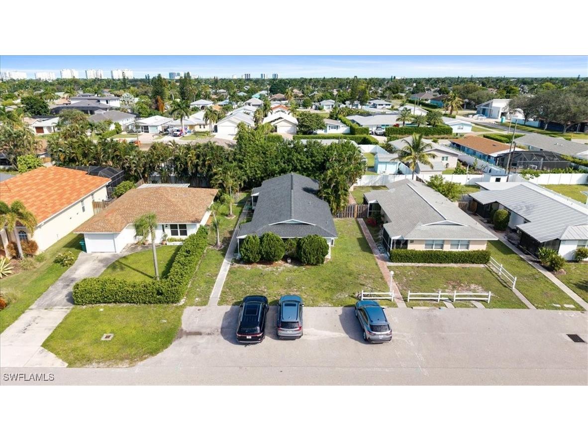 681/683 95th Avenue N Naples FL 34108 225075544 image33