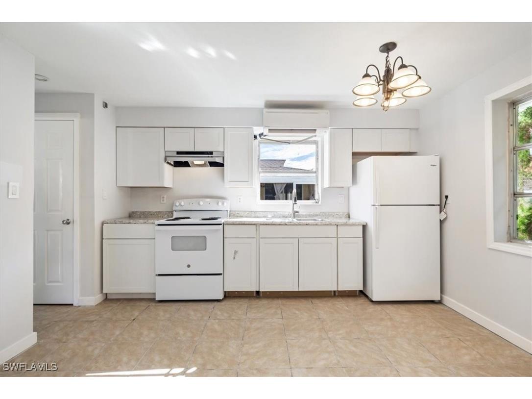 681/683 95th Avenue N Naples FL 34108 225075544 image7